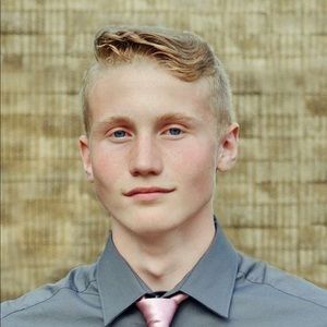 Meet your Posher, Tavien